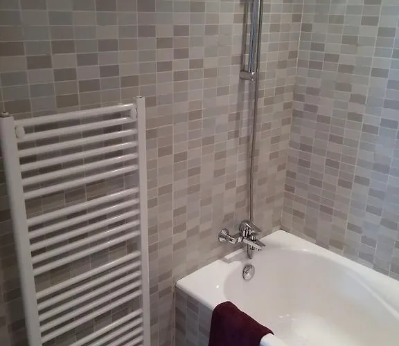 The Kapitani * Nikósie