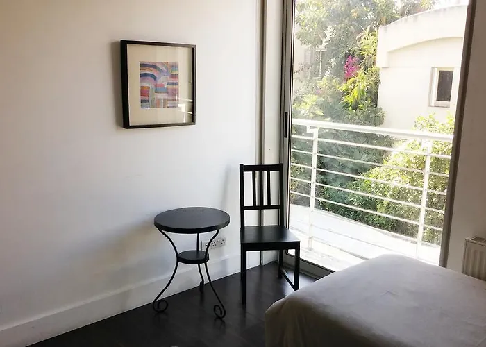 The Kapitani Нікосія